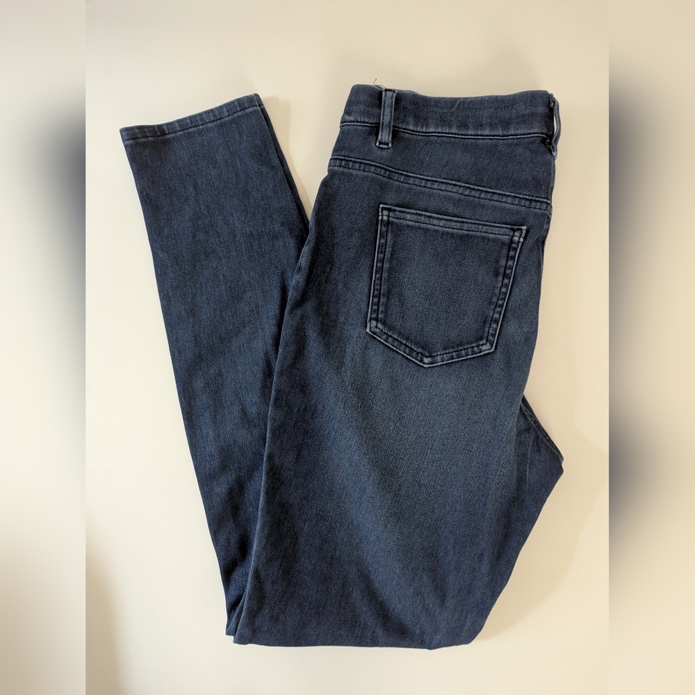 Uniqlo Medium Dark Blue Jeggings